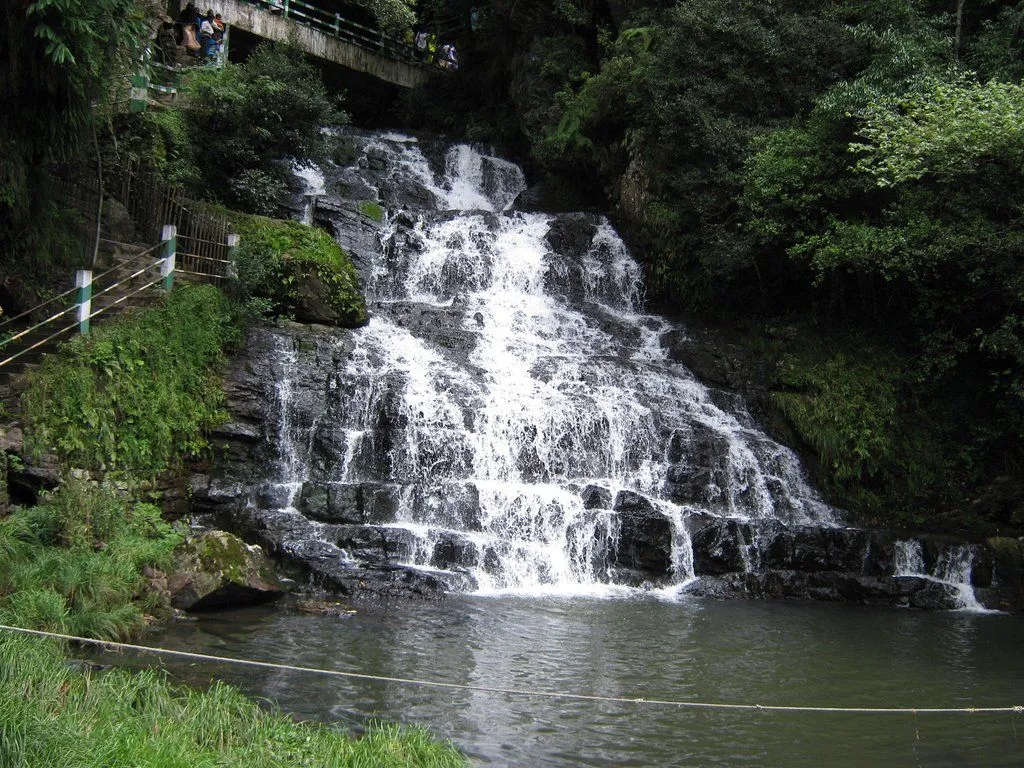 elephent falls